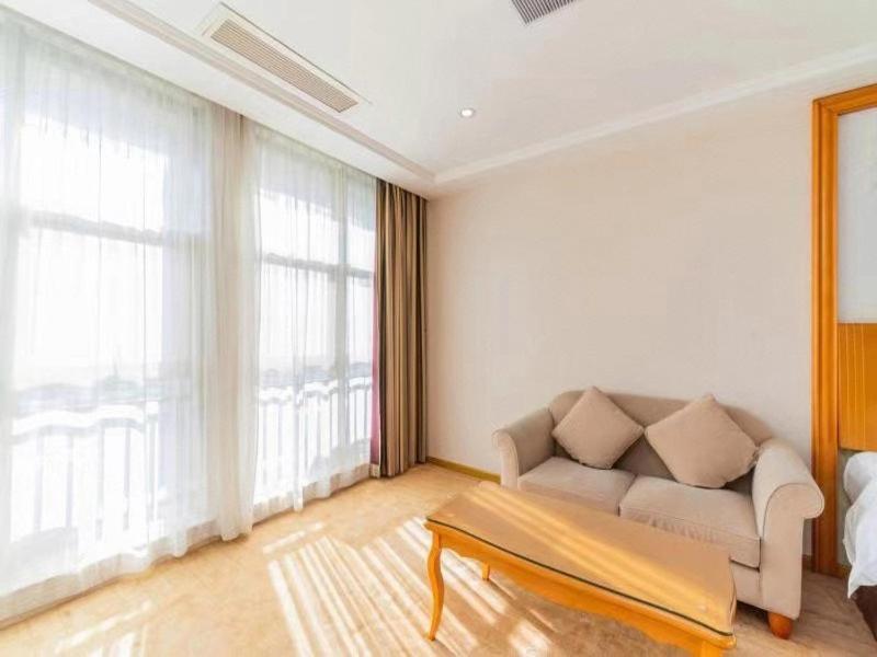 Vienna Hotel Shiyan Guangming Road Шънджън Екстериор снимка